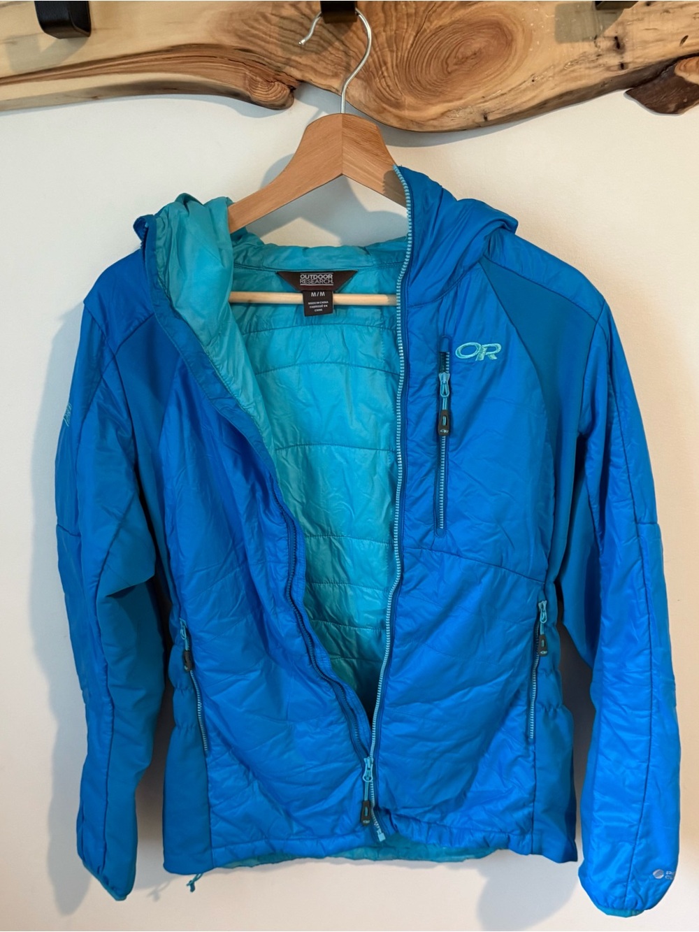 Outdoor Research Women's Bright Blue Lightweight Insulated Hooded Puffer